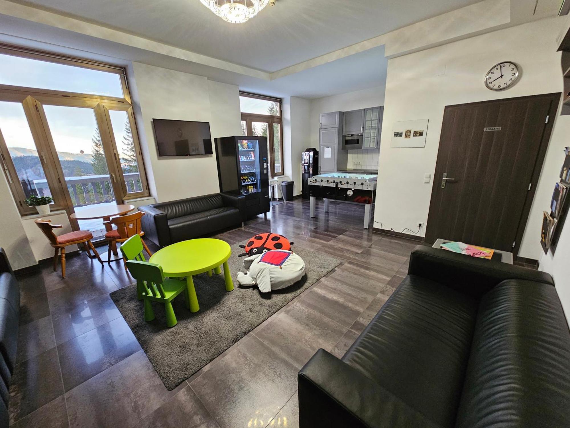 סמרינג Kurhotel Renona Rehabilitation מראה חיצוני תמונה