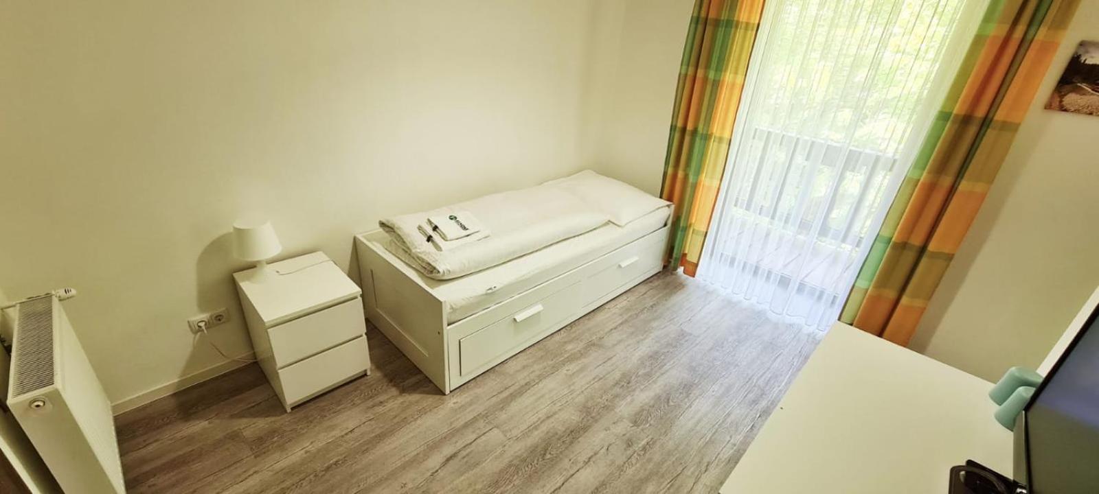 סמרינג Kurhotel Renona Rehabilitation חדר תמונה